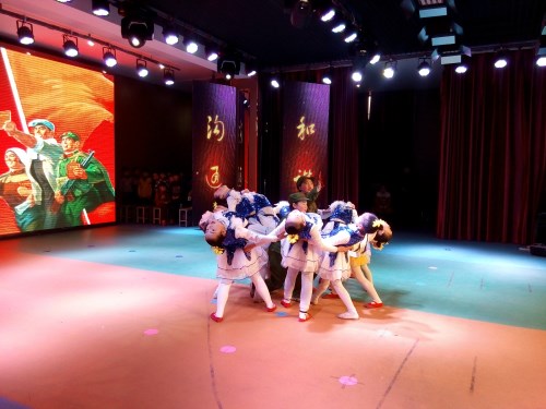元旦文艺汇演 (1)